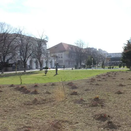 1br Walk To & Old Town Sol Köstence